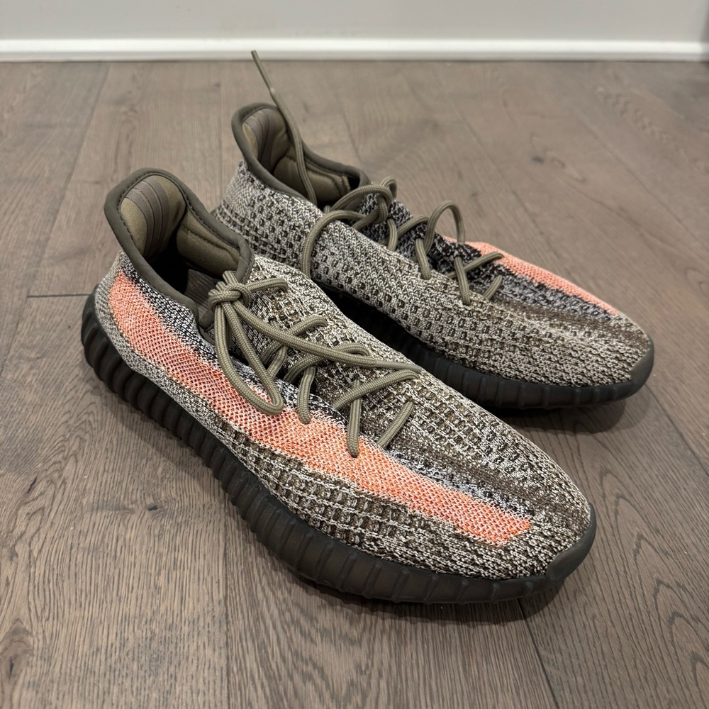 YEEZY BOOST 350 V2 'ASH STONE' - Picture 3 of 5